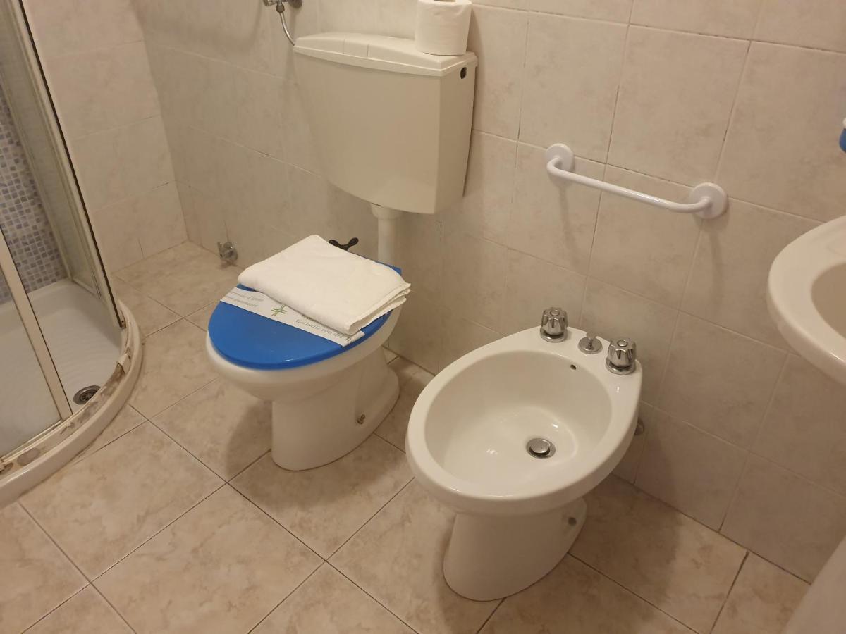 로칸다 달라 콤파그니아 호텔 리오마기오레 외부 사진